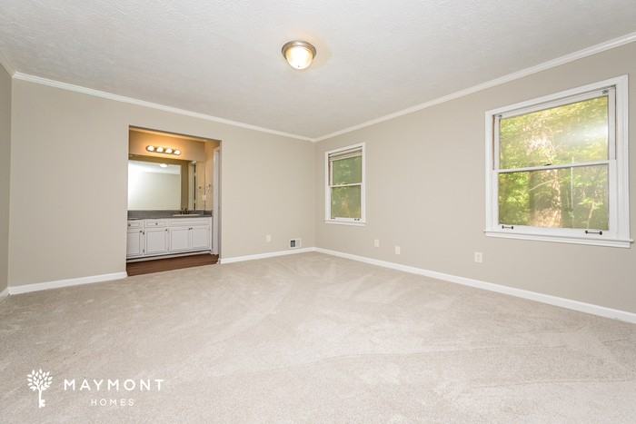 245 Devilla Ct - Photo 7 of 12