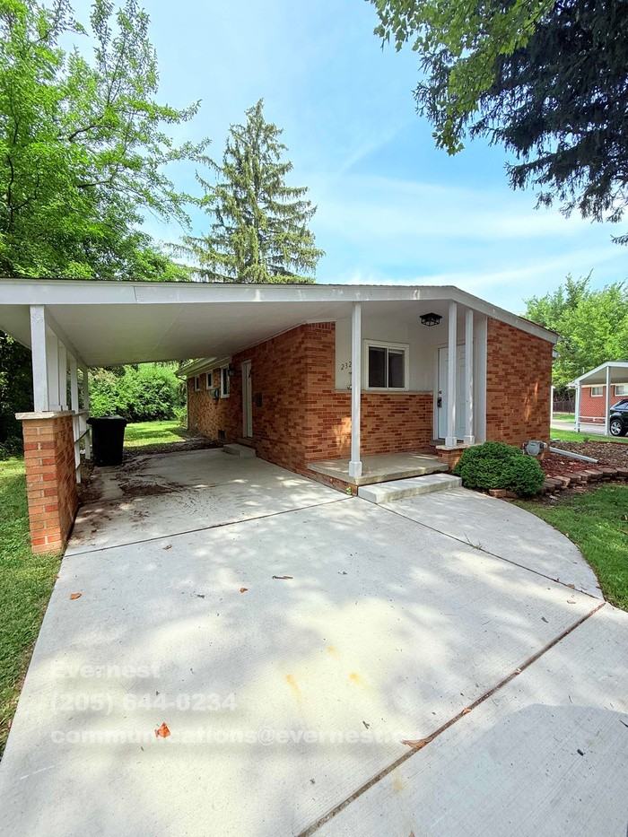 23215 Berkley St - Photo 2 of 33