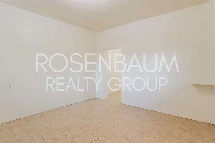 2454 N Treat Ave #2454 - Photo 6 of 17