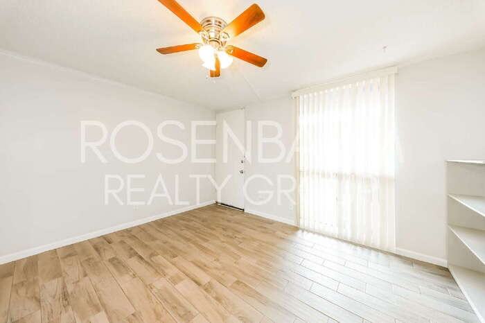 6320 North 16th Street #208 - Photo 6 of 17