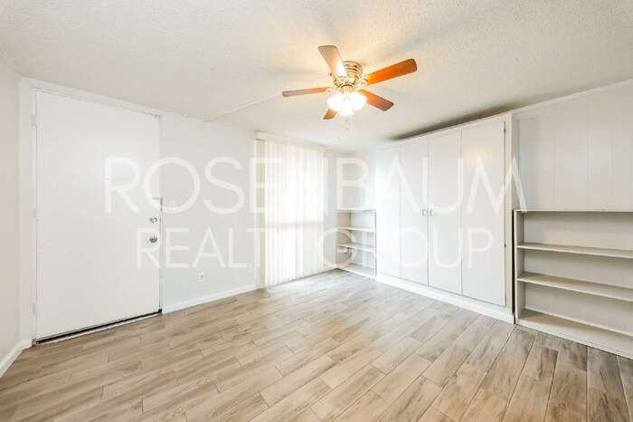 6320 North 16th Street #208 - Photo 7 of 17