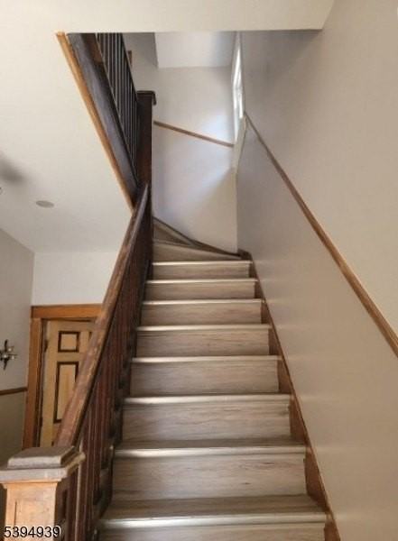 80 Knapp Ave #2 - Photo 2 of 26