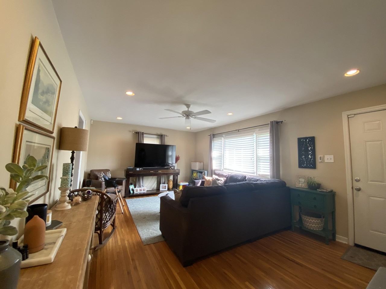 2112 Saint Michael Dr - Photo 3 of 11