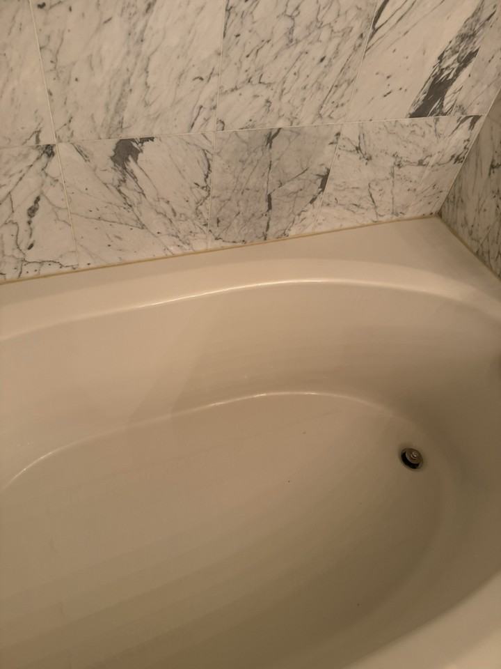 304 St Michaels Walk - Photo 3 of 20