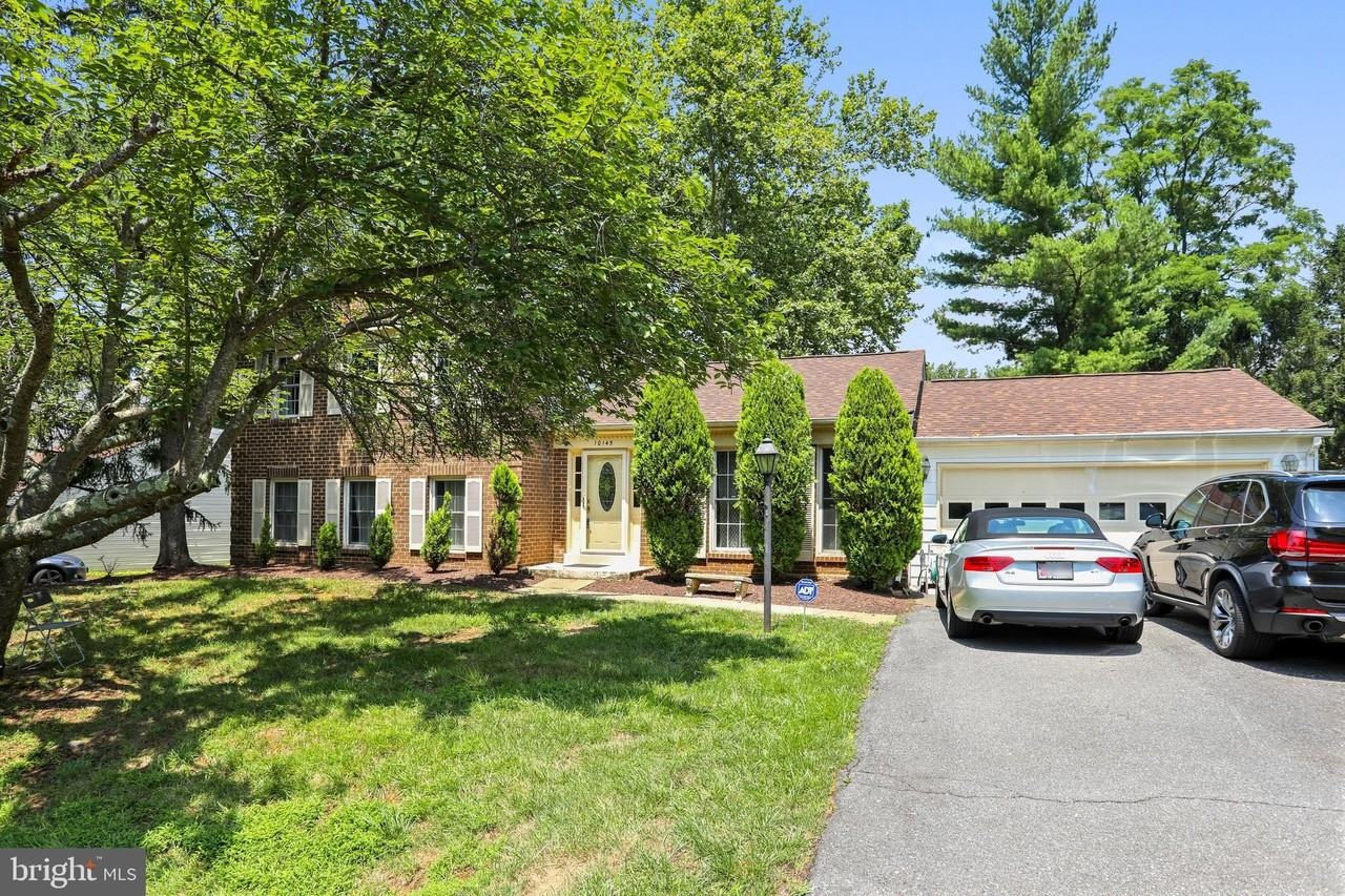 10145 Colebrook Ave - Photo 2 of 30