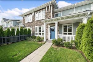 featured image of 5311 Admiral Way #122