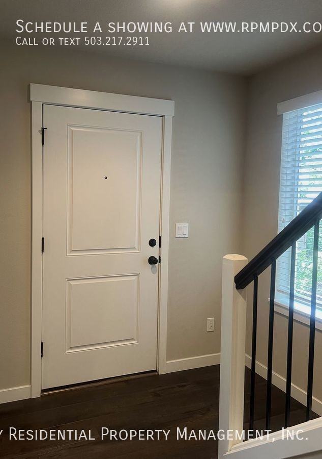 14075 Southwest Compass Drive - Photo 5 of 50