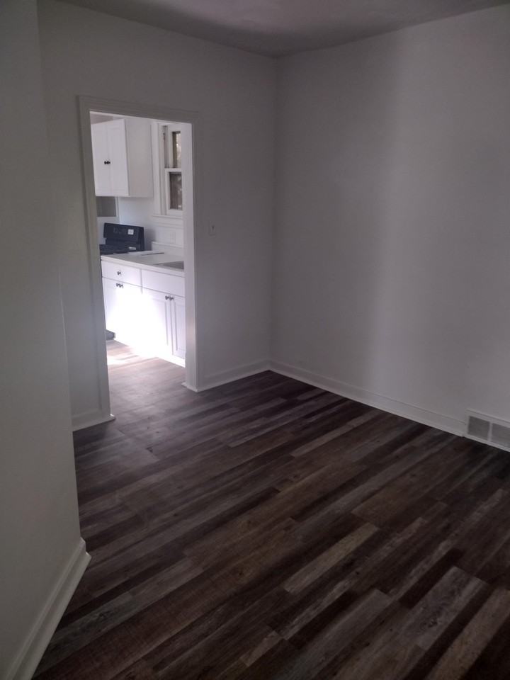 450 Card Ave #2 - Photo 6 of 7