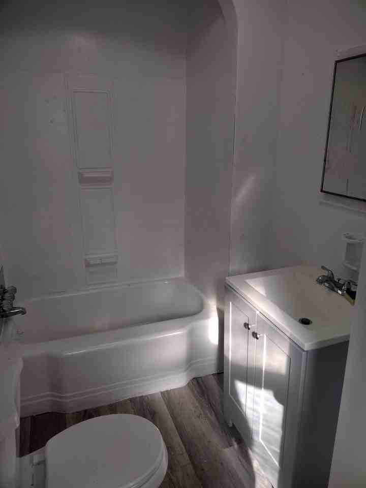 450 Card Ave #2 - Photo 5 of 7