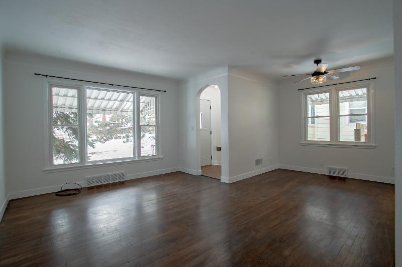 4814 Erskine St - Photo 2 of 37