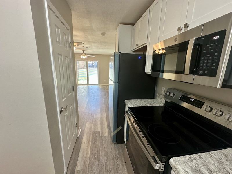 6307 Jack St - Photo 4 of 13