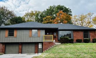 featured image of 6724 N Garfield Ave