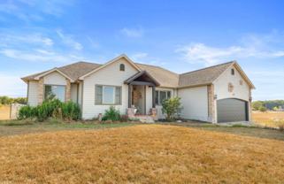 710 Hilltop Vista Rd - Photo 1 of 1