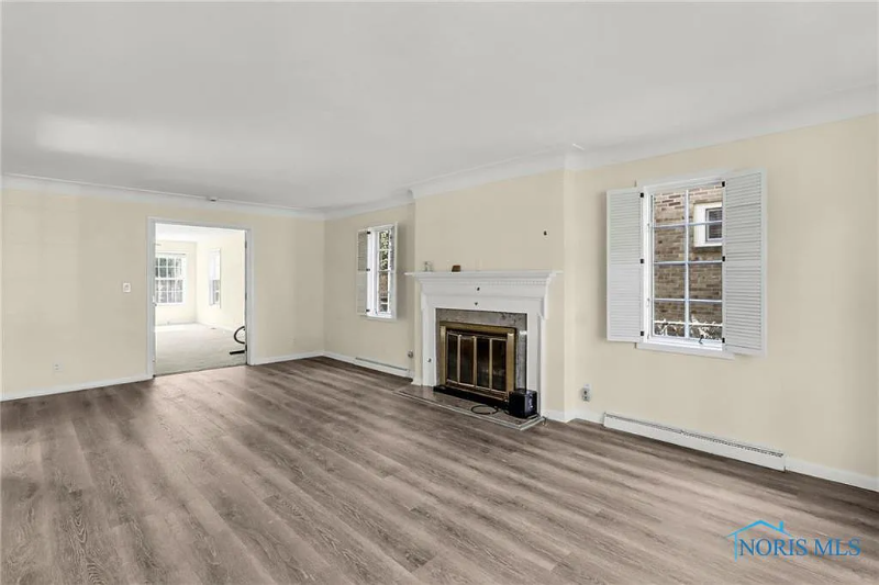 2310 Goddard Rd - Photo 2 of 20