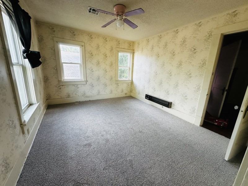 615 Northwest Arlington Avenue - Photo 2 of 20