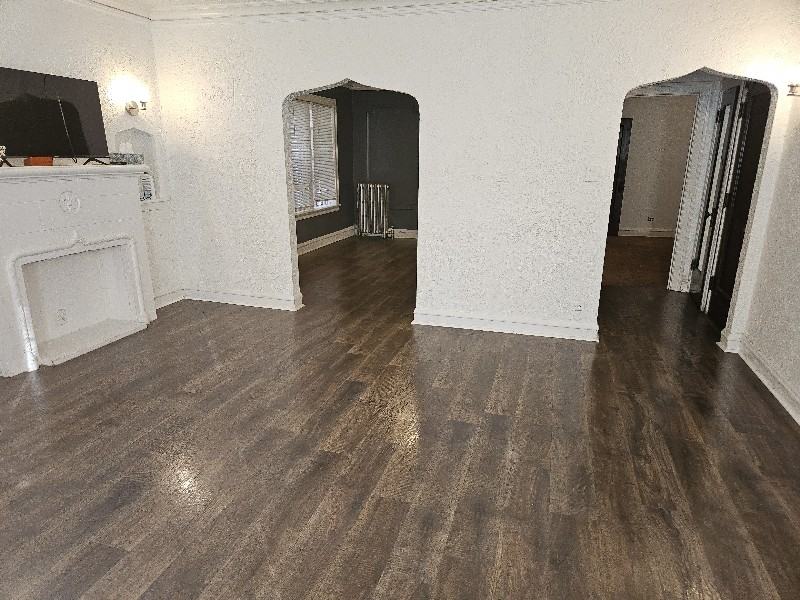 8119 S Vernon Ave #1 - Photo 2 of 12