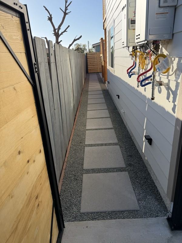 3130 38th St - Photo 2 of 19