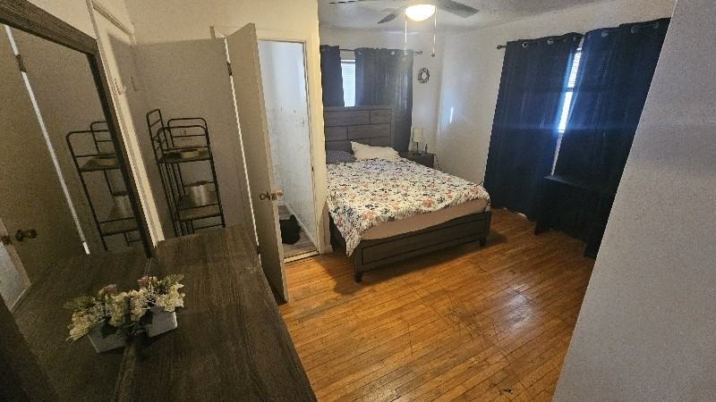 1219 Berkley Ave - Photo 7 of 10