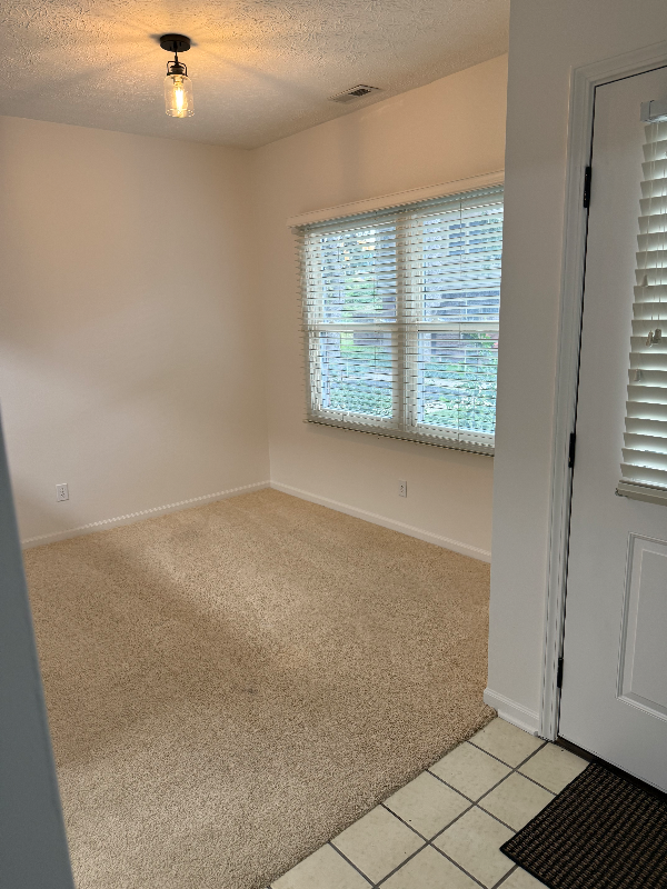 9523 Maple Way - Photo 3 of 17