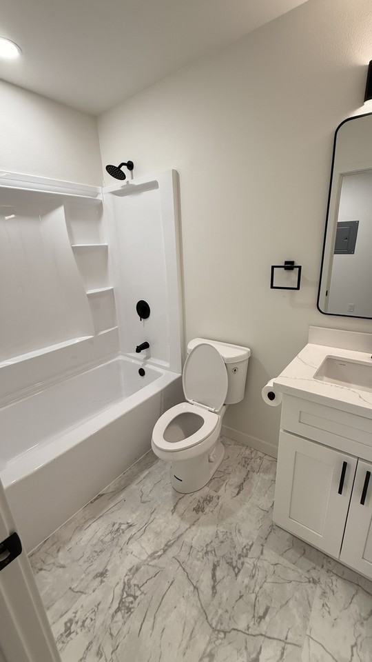 12041 2nd Ave S #DADU - Photo 3 of 9