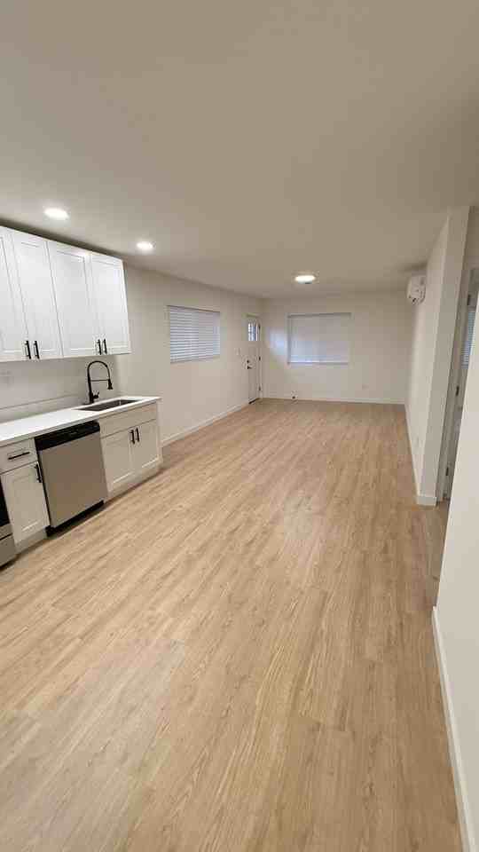 12041 2nd Ave S #DADU - Photo 4 of 9