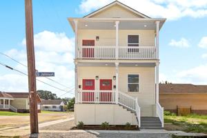 featured image of 2702 S Johnson St