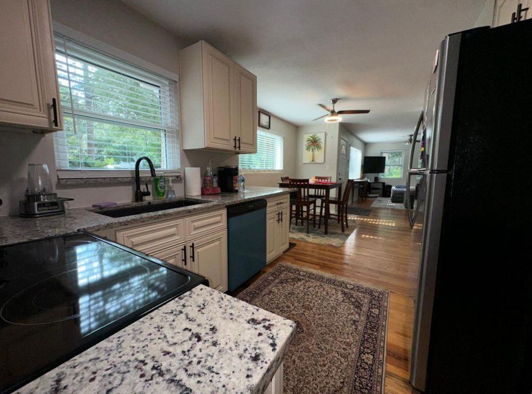 2116 W Dellview Dr - Photo 2 of 17