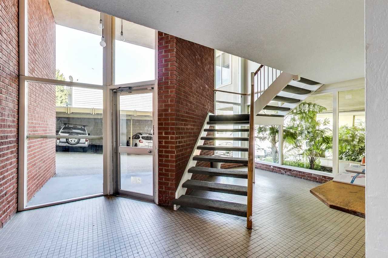 642 Alvarado - Photo 3 of 4