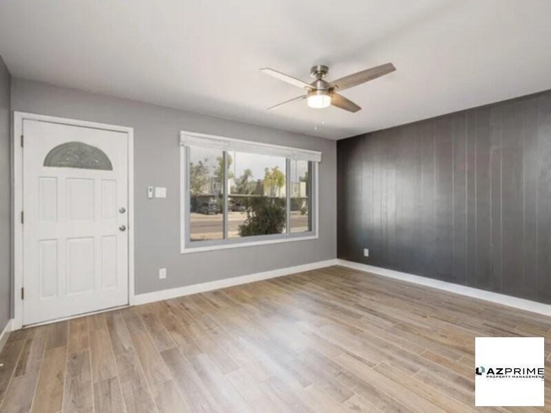 2110 N Mcallister Ave - Photo 3 of 14