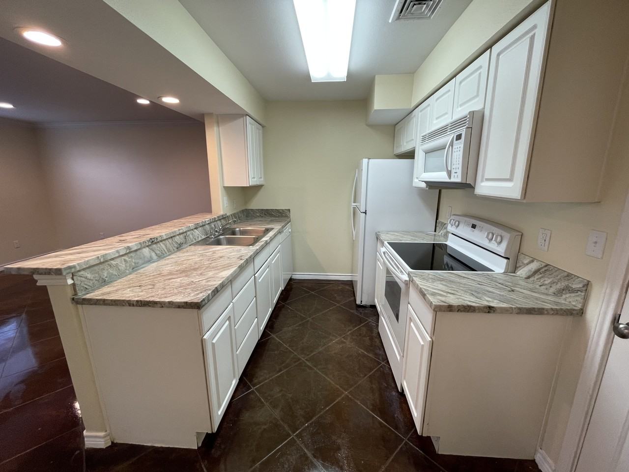 3132 Everwood Trl #A - Photo 4 of 13