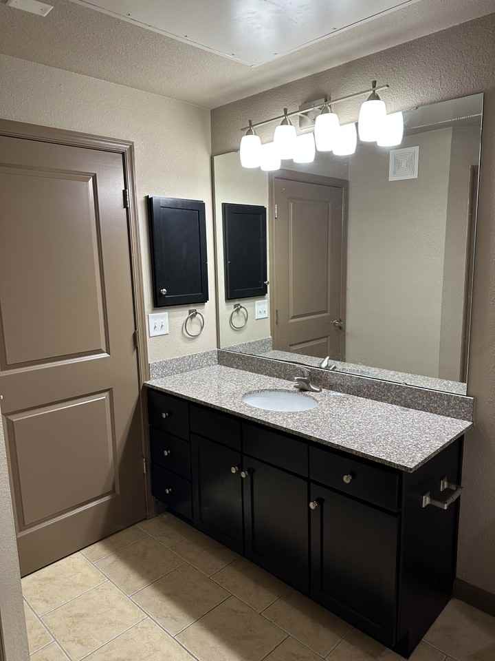 14950 Potomac Heights Pl #108 - Photo 2 of 5