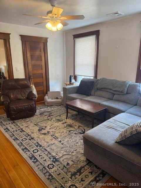 18 Walnut St - Photo 4 of 13