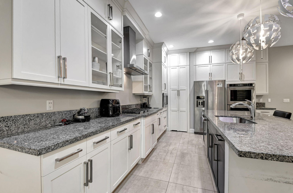 5209 Beland Dr - Photo 4 of 8