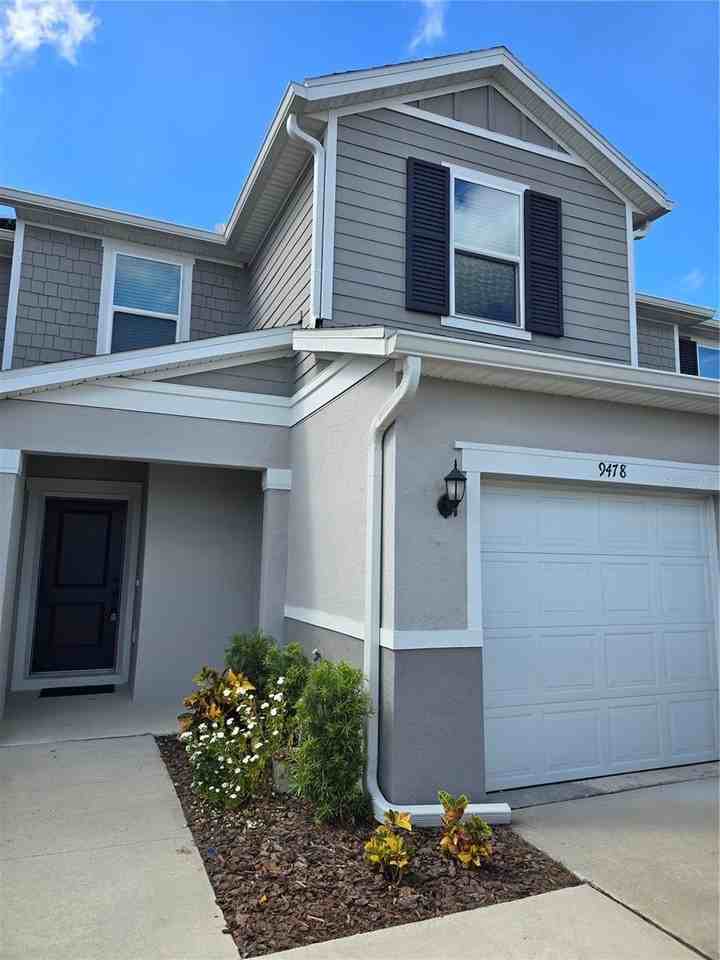 9478 Westside Hills Dr