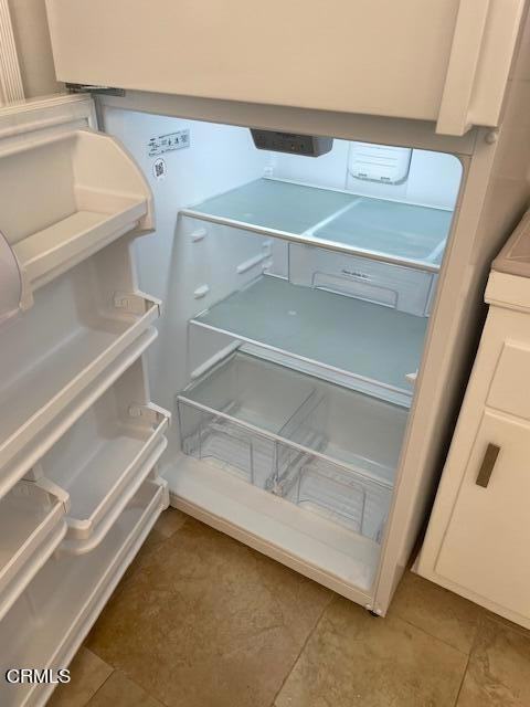 4121 W Mcfarlane Ave - Photo 3 of 8