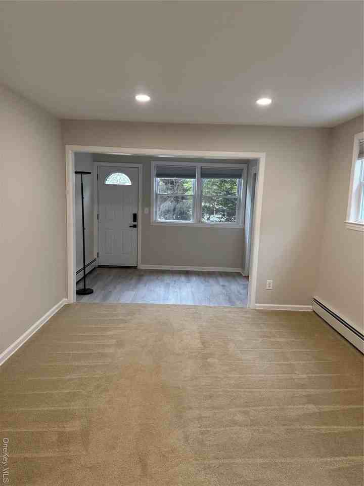 208 Orchard St - Photo 6 of 11