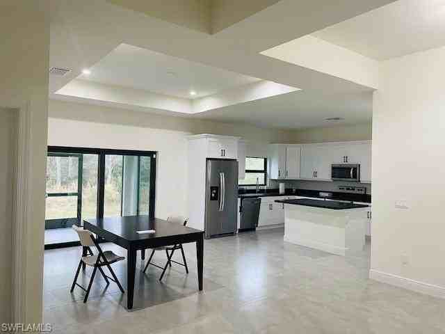 2783 70th Ave Ne - Photo 4 of 11