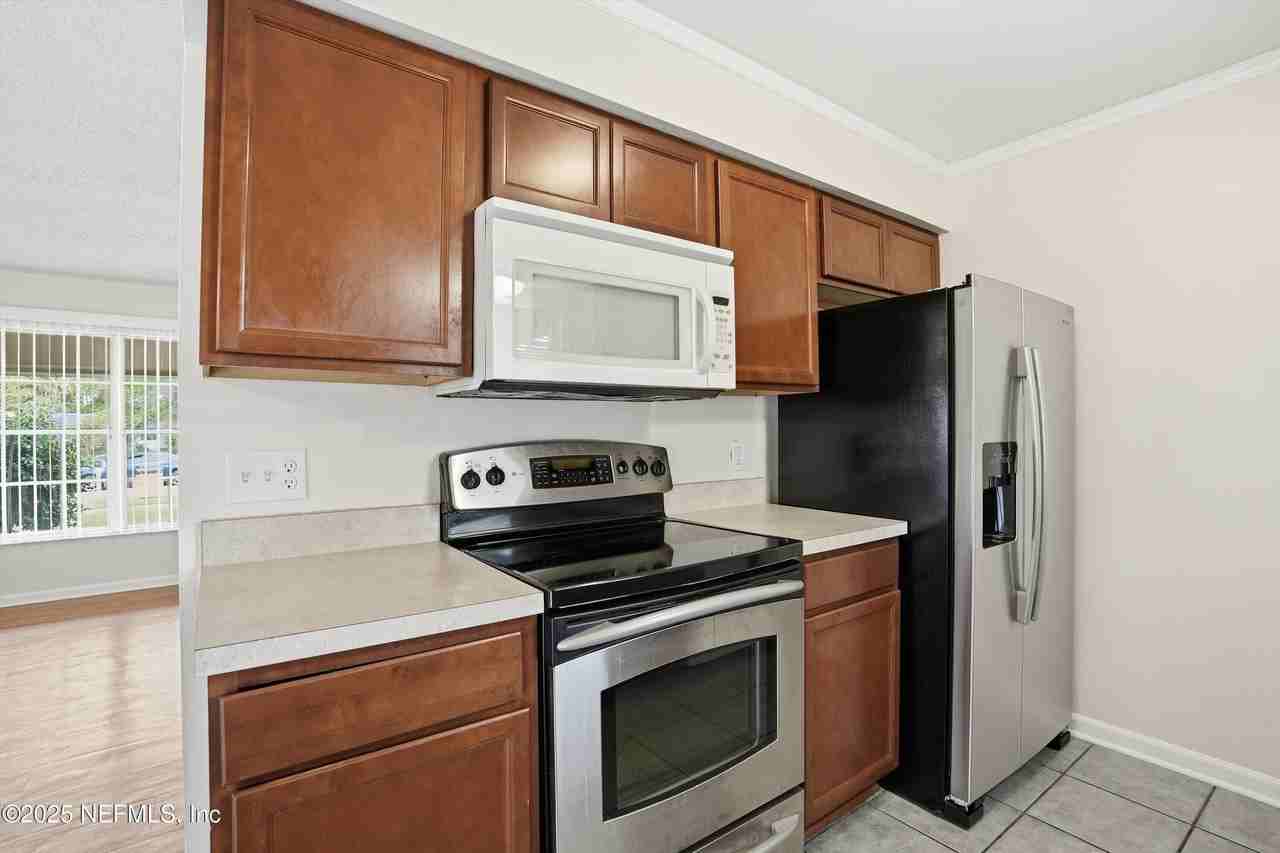 8362 Kipling Ct - Photo 6 of 21