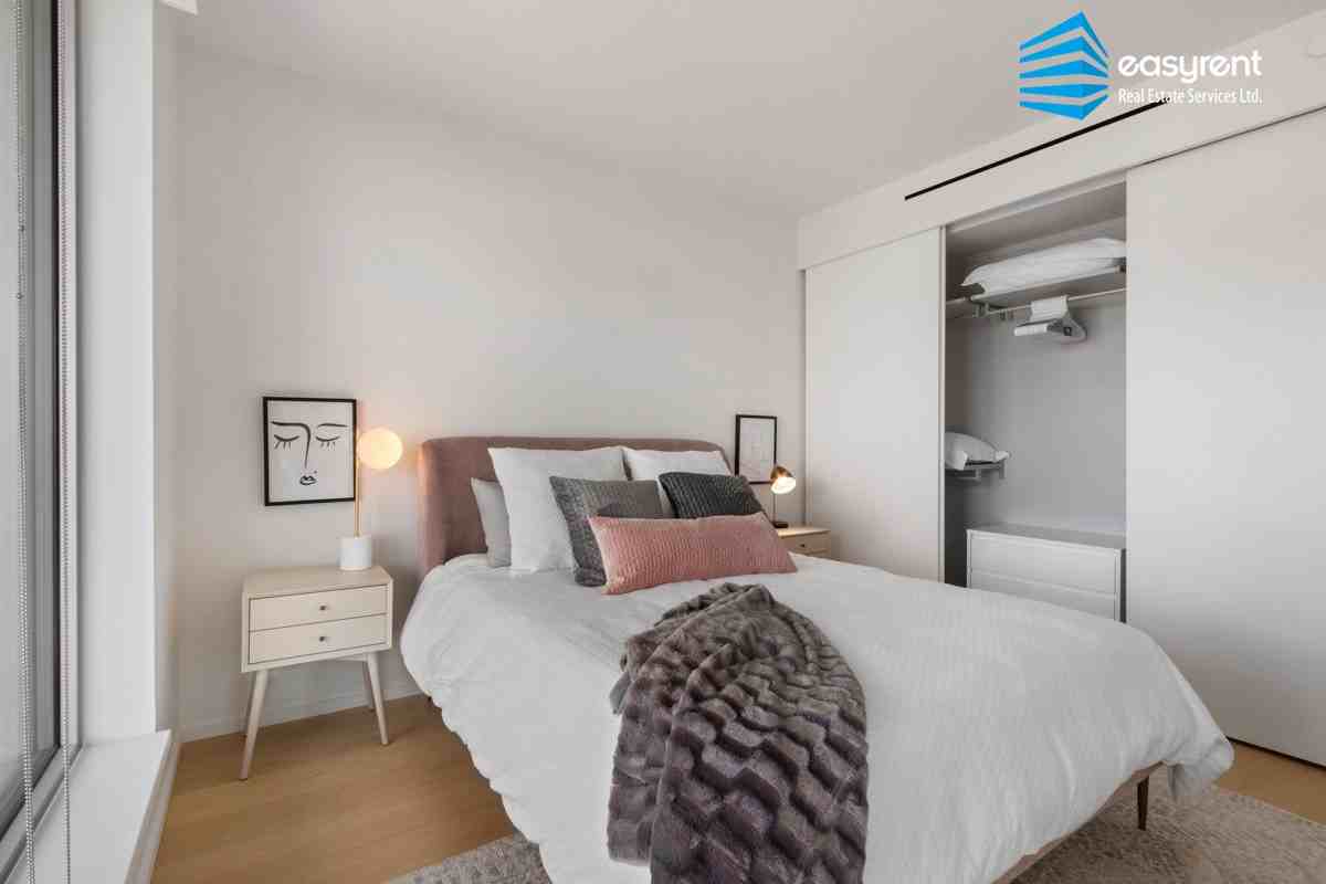 889 Pacific Street #1604 - Photo 4 of 31