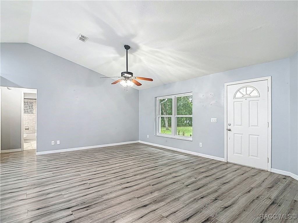 884 W Massachusetts St - Photo 5 of 50