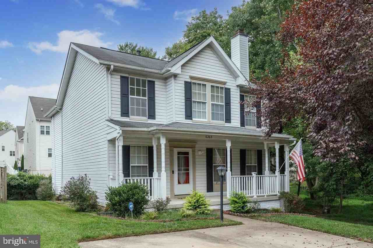 6263 Woodcrest Drive - Photo 2 of 24