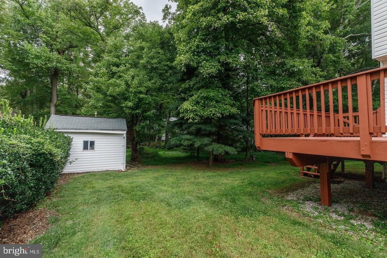 6263 Woodcrest Drive - Photo 4 of 24