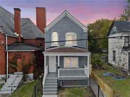 featured image of 7807 Kelly St