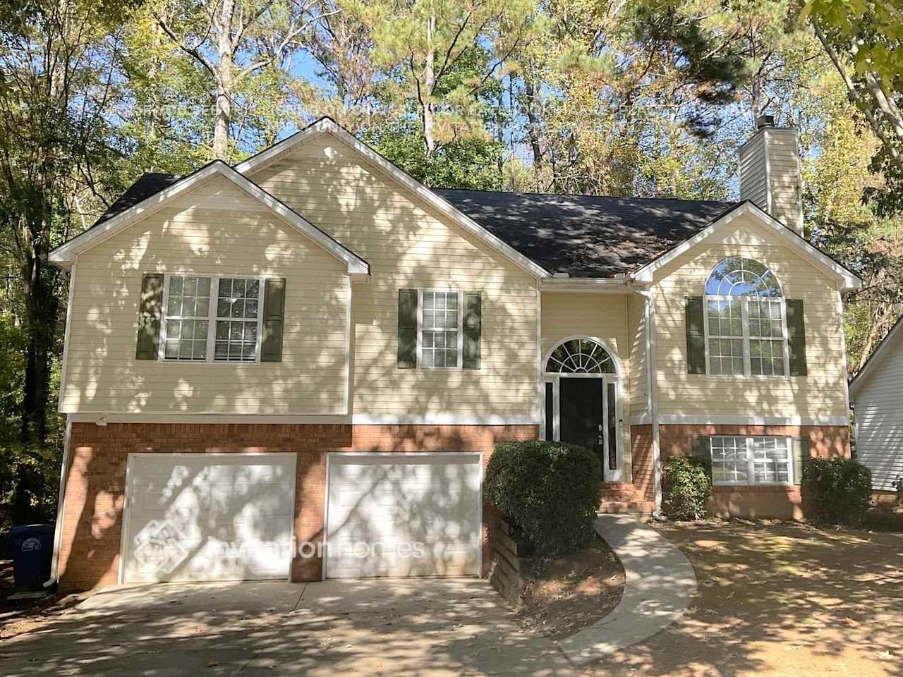 2318 Sandspring Dr Sw