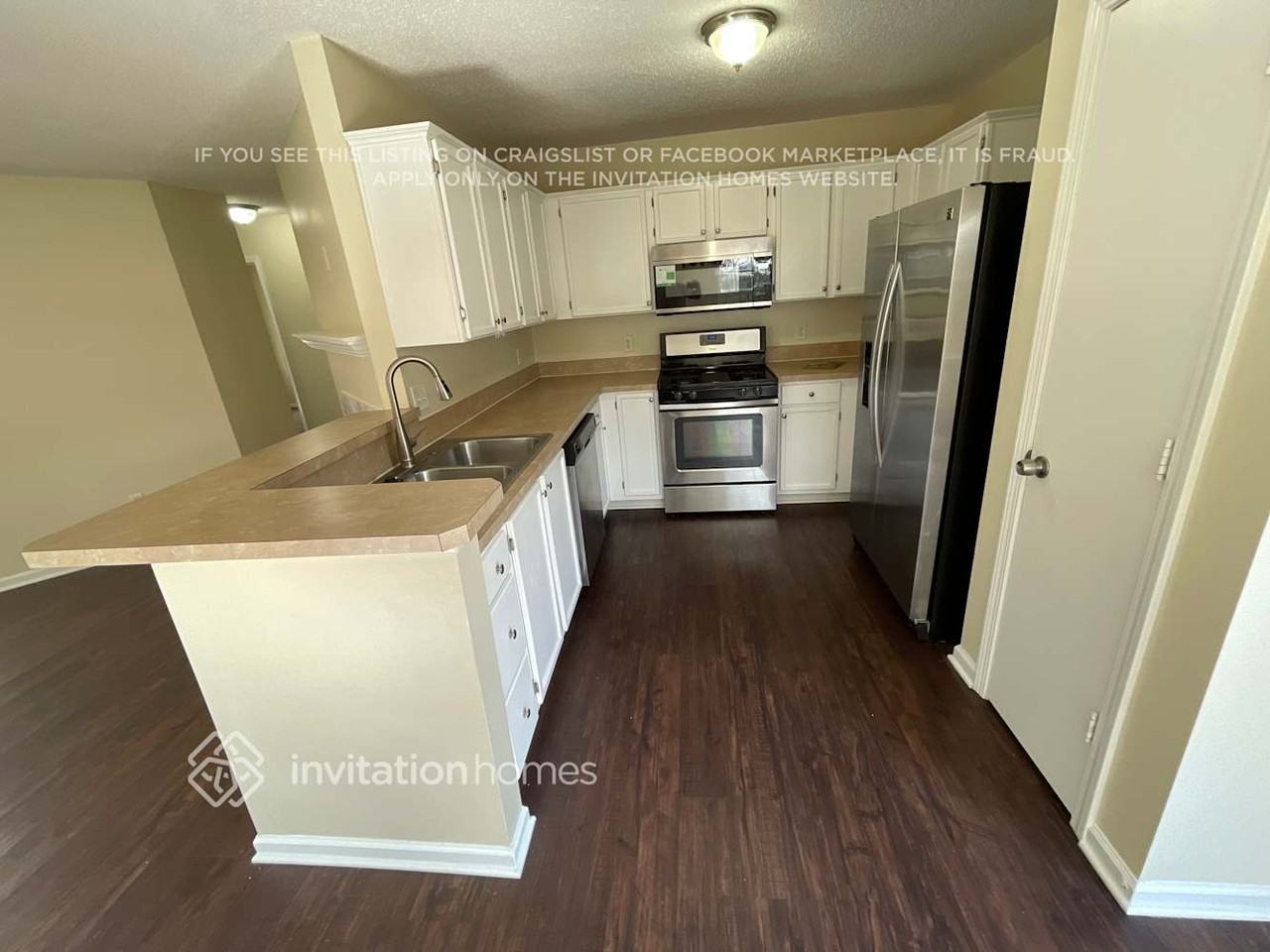 11814 Stewarts Crossing Drive - Photo 5 of 19