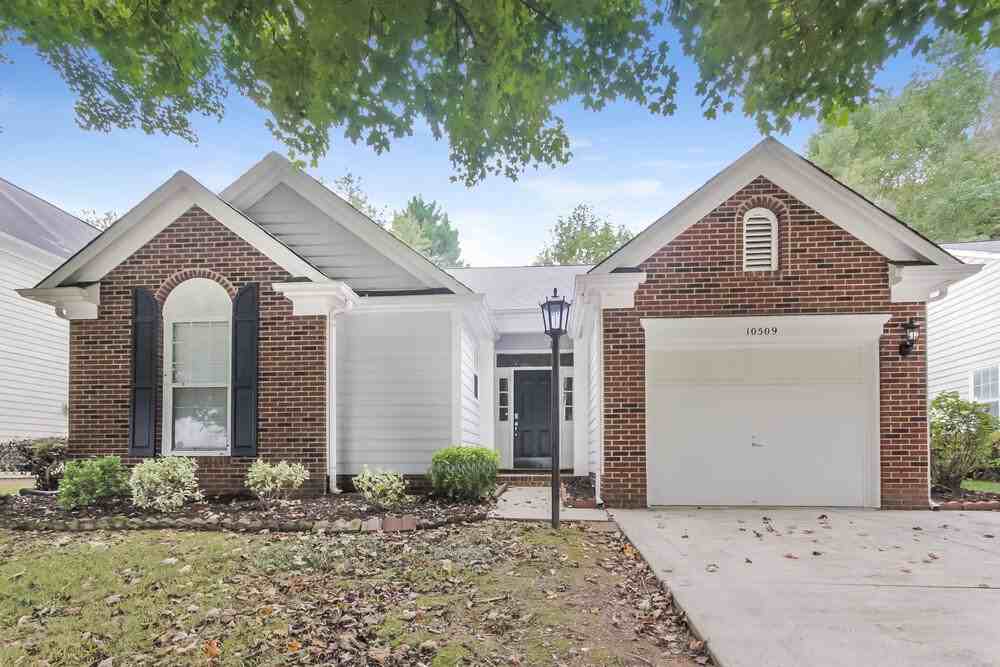 10509 Brawley Ln - Photo 3 of 16