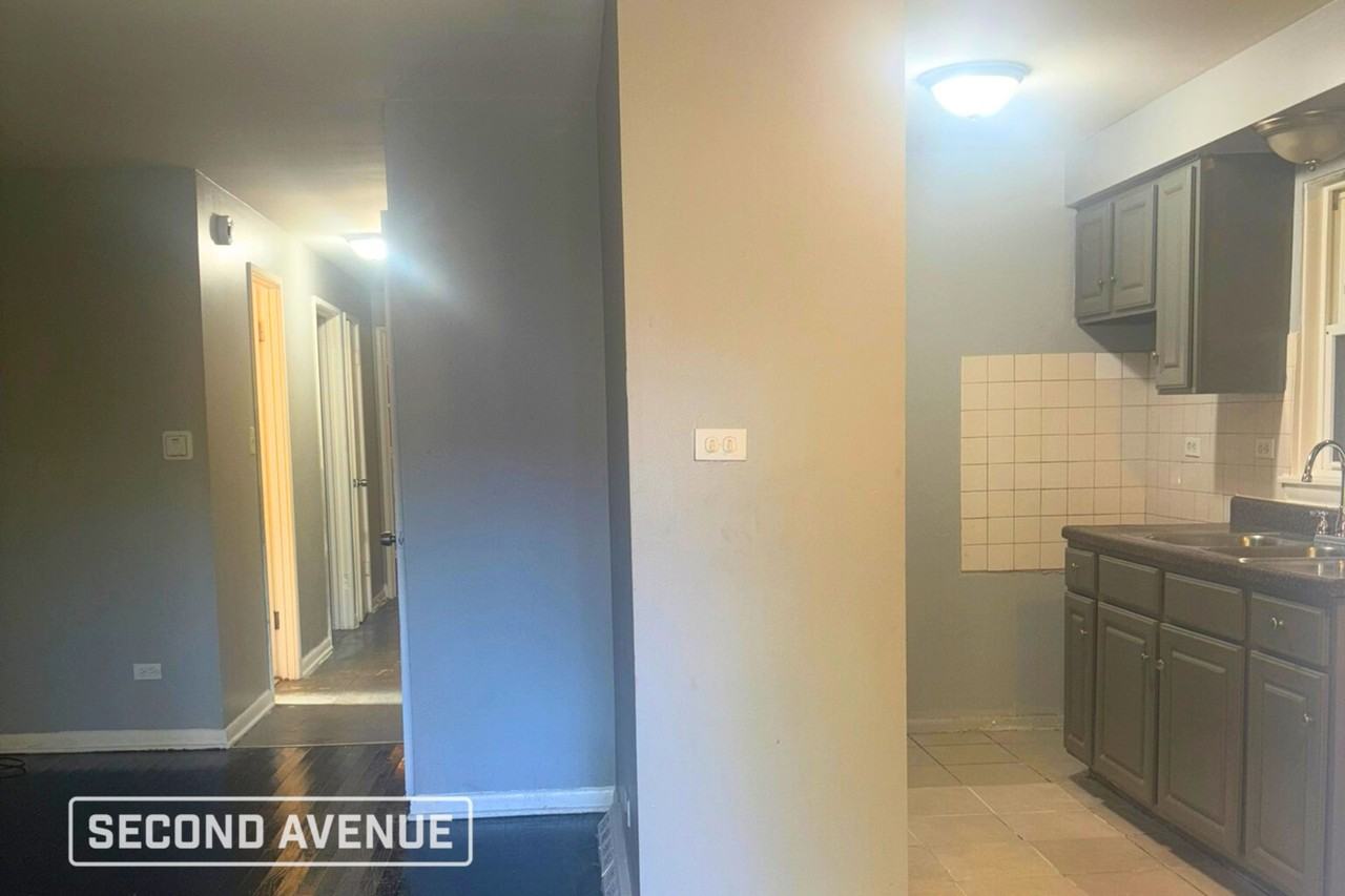 8028 S Union Ave - Photo 4 of 9