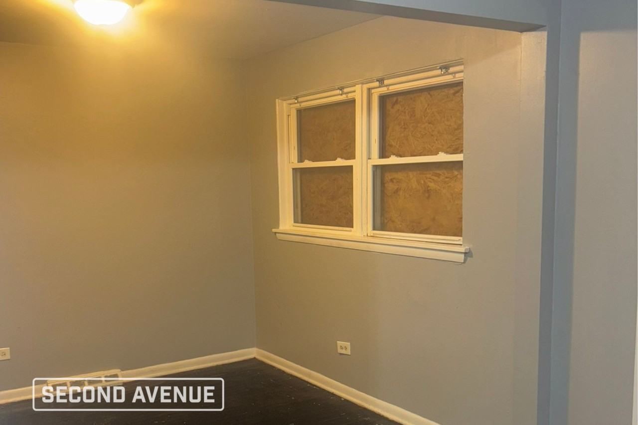 8028 S Union Ave - Photo 6 of 9