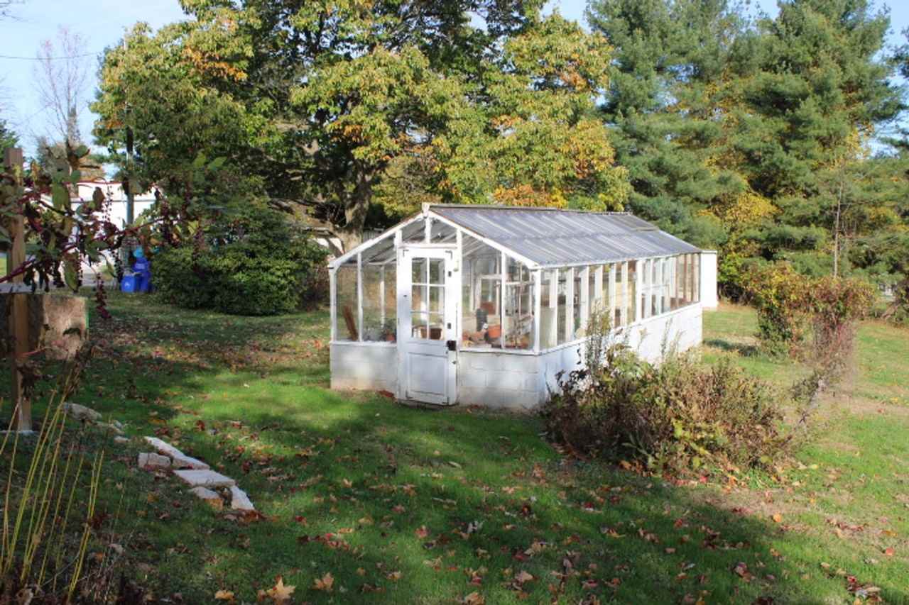 27 Valley Rd - Photo 2 of 13