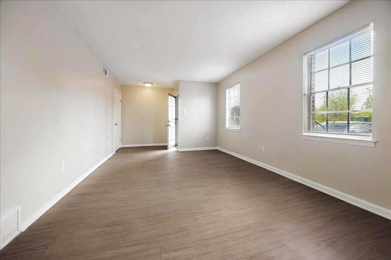 Graceland Pointe Apartments: Modern Style, Excellent Value in Memphis - Photo 4 of 40